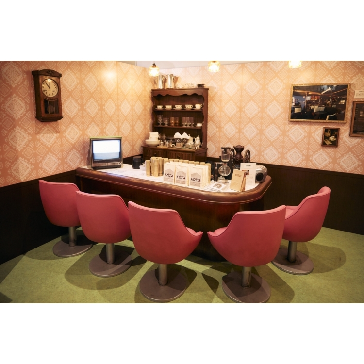 Jun Cafe Fadge | Shibuya venue scenery